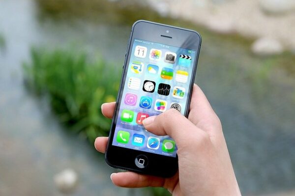 Chat gratis per iPhone: quali sono le più consigliate? Come funzionano?