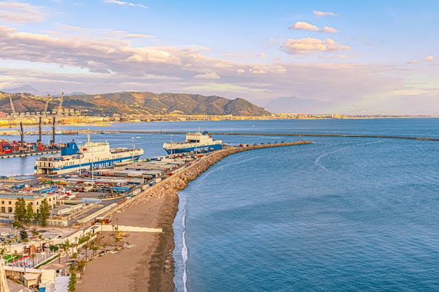 Il mare come terapia: dove viaggiare da soli e rigenerarsi