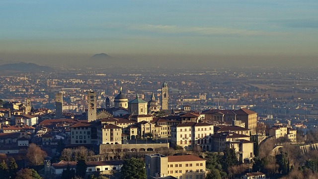 Eventi e cantieri a Bergamo: gestione efficace dei servizi igienici temporanei tra normativa e organizzazione